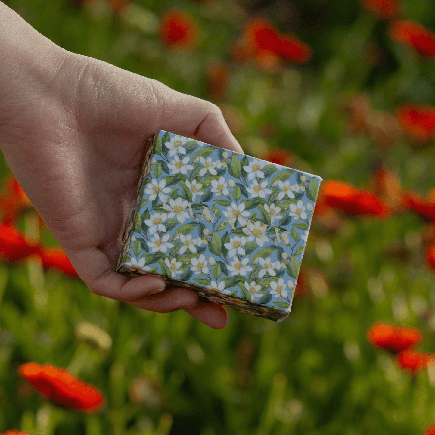 HAWAIIAN SANDALWOOD & JUNIPER SOAP